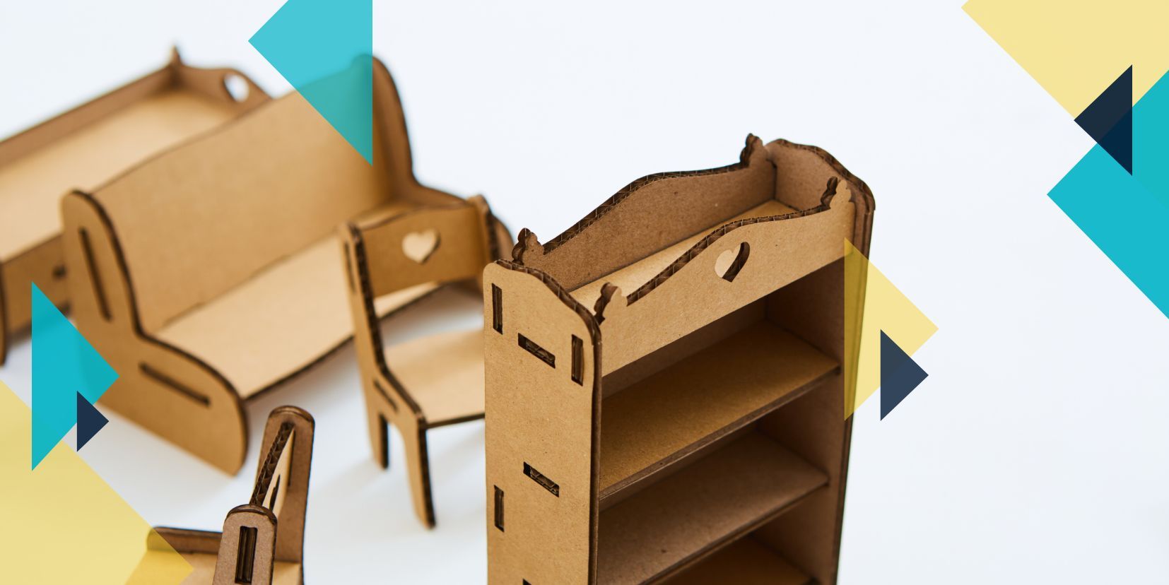 Lee más sobre el artículo Muebles de cartón: innovación sostenible en diseños empresariales